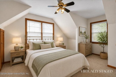 Extremely well-maintained 2-family Cape in the heart of Dongan - photo 27