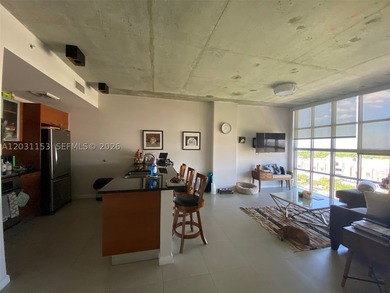 Spacious loft-style 1-bedroom, 1.5-bath residence in Midtown 2 - photo 5