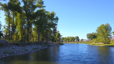 Stunning stretch of the Salmon River and located only minutes - photo 2