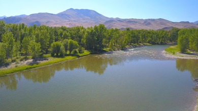 Stunning stretch of the Salmon River and located only minutes - photo 7