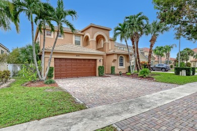 (private lake, pond, creek) Home For Sale in Wellington Florida