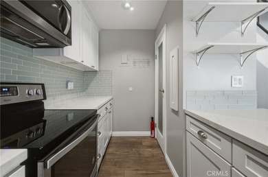 Recently renovated within the well-located Huntington Gardens - photo 11