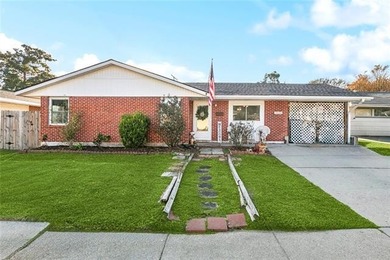 Lake Pontchartrain Home Active Under Contract in Metairie Louisiana