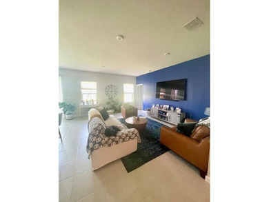 Absolutely immaculate 3 bedroom 2 Bath home plus 4th flex - photo 13