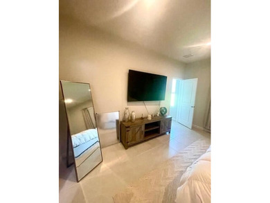 Absolutely immaculate 3 bedroom 2 Bath home plus 4th flex - photo 14