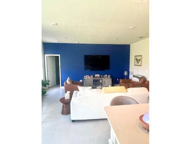 Absolutely immaculate 3 bedroom 2 Bath home plus 4th flex - photo 15