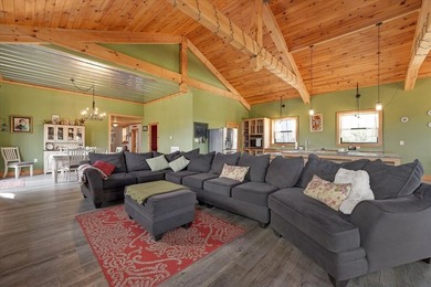 Welcome to 2649 Wildwood Rd, a private cabin-style retreat - photo 16