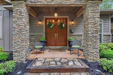 WELCOME to an exceptionally rare opportunity to own a luxury - photo 7
