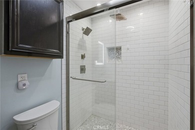 Recently renovated within the well-located Huntington Gardens - photo 21