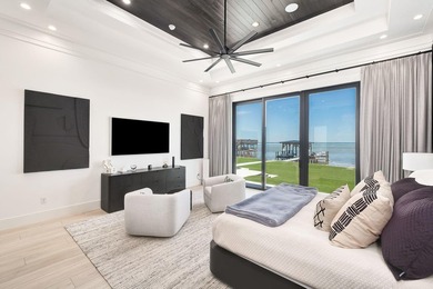 Perfectly positioned on the bay and masterfully constructed by - photo 22