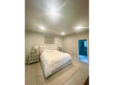 Absolutely immaculate 3 bedroom 2 Bath home plus 4th flex - photo 24