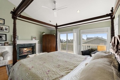 BIRD ROCK SUMMER RENTAL - House & Studio Cottage. Tucked away in - photo 27
