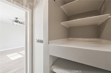 Recently renovated within the well-located Huntington Gardens - photo 30