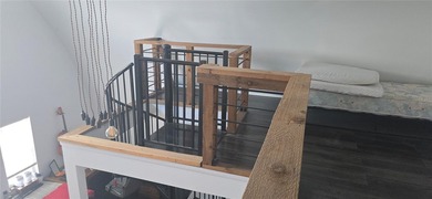 Back on the Market!!! Grab your animals and come on home. enjoy - photo 32