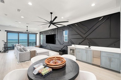 Perfectly positioned on the bay and masterfully constructed by - photo 36