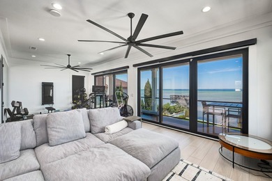 Perfectly positioned on the bay and masterfully constructed by - photo 38