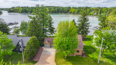 Custom-Built Lakefront Home in Waupaca, WI - Taylor Lake Gem - photo 4