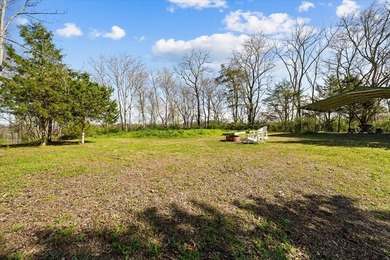 Welcome to 2649 Wildwood Rd, a private cabin-style retreat - photo 49