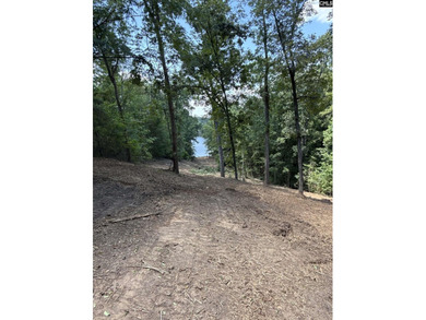 Rare opportunity to own a beautiful 1.72-acre waterfront - photo 7