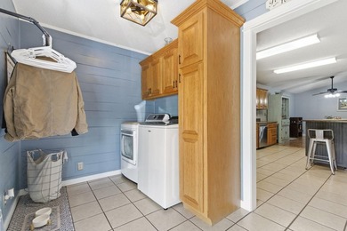 Located in an attractive, established neighborhood in Stockton - photo 11