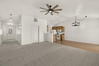 Welcome to 1262 Heber Avenue. This turnkey, well-maintained home - photo 13