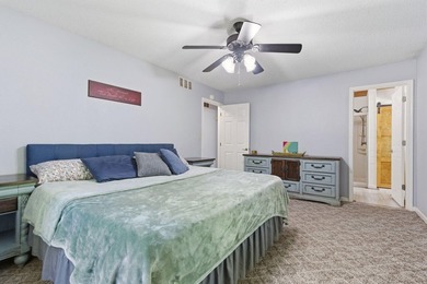 Located in an attractive, established neighborhood in Stockton - photo 15