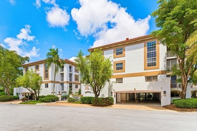 This beautifully updated first-floor condo offers 3 bedrooms, 2 - photo 28