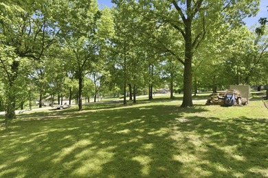 Located in an attractive, established neighborhood in Stockton - photo 35