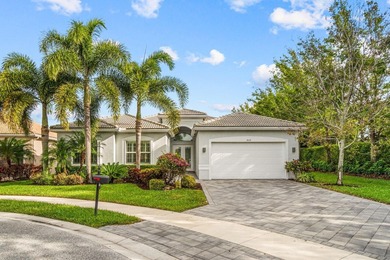 (private lake, pond, creek) Home For Sale in Boynton Beach Florida