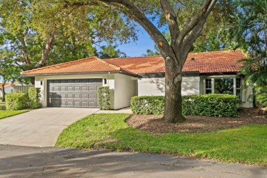 Lake Home For Sale in St. Petersburg, Florida