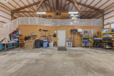 Coastal Oregon living at its best! Nestled just minutes from the - photo 16