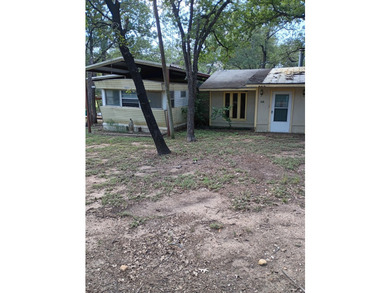 Welcome to your slice of Texas. This 1.06 acre property is - photo 6
