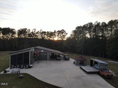 (private lake, pond, coastal) Home For Sale in Wade North Carolina