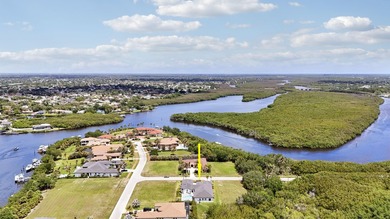 Experience refined living in this exceptional 4-bedroom - photo 12