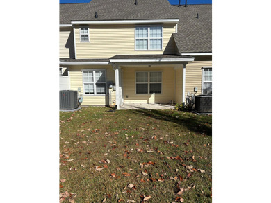 Great opportunity! To own a cozy townhome in a desirable - photo 4