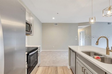 Priced to sell second floor remodeled unit 3 bedroom 2 bath - photo 15
