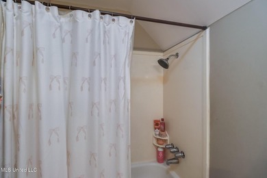 Have you been looking for that perfect updated home in a golf - photo 21