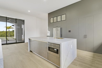Experience refined living in this exceptional 4-bedroom - photo 21
