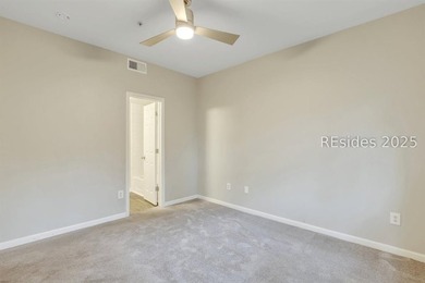 Priced to sell second floor remodeled unit 3 bedroom 2 bath - photo 23