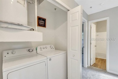 Priced to sell second floor remodeled unit 3 bedroom 2 bath - photo 28