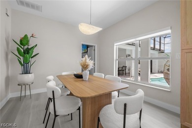 WOW! RARE OPPORTUNITY! HUGE COURTYARD STYLE HOME ON INTERSECTING - photo 10