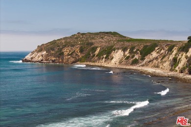 Some of Point Dume's most extraordinary properties are defined - photo 44