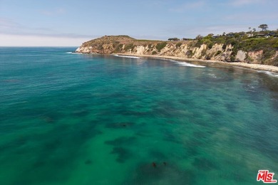 Some of Point Dume's most extraordinary properties are defined - photo 46