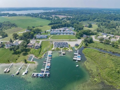 Lake Condo Sale Pending in Angola, Indiana