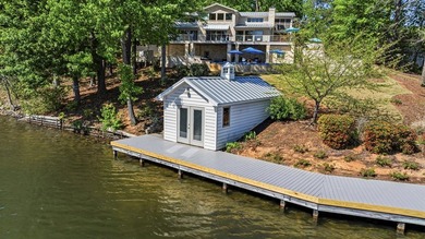 Welcome to a true waterfront retreat on Lake Harding, where - photo 4