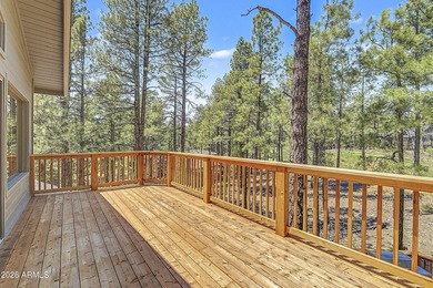 Spectacular Forest Highlands home with amazing space situated - photo 6