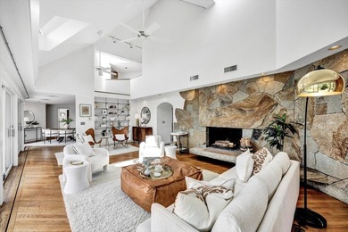 Waterfront contemporary luxury on a private lane in the coveted - photo 12