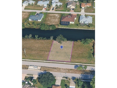 Build your dream home on this beautiful freshwater canal lot in - photo 3