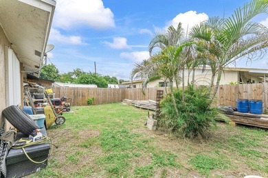 Exceptional investment opportunity! This centrally located CBS - photo 14