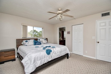 Chic, stylish and effortlessly comfortable, this beautifully - photo 15